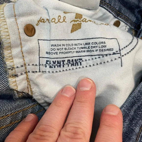 7 For All Mankind Flynt Ankle Bootcut Jeans in Medium Wash Size 29 - Picture 12 of 14